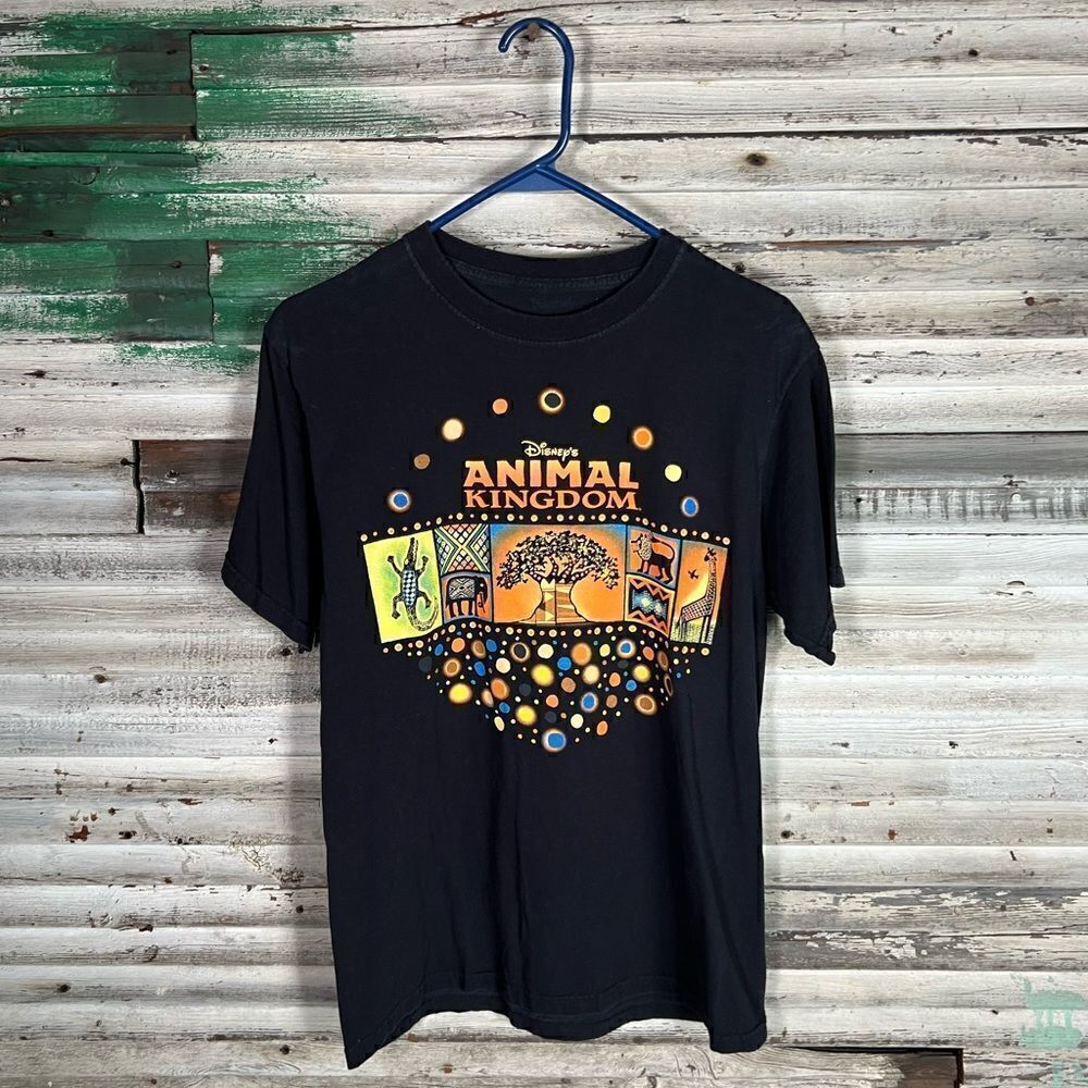 Vintage Animal Kingodm Disney Shirt